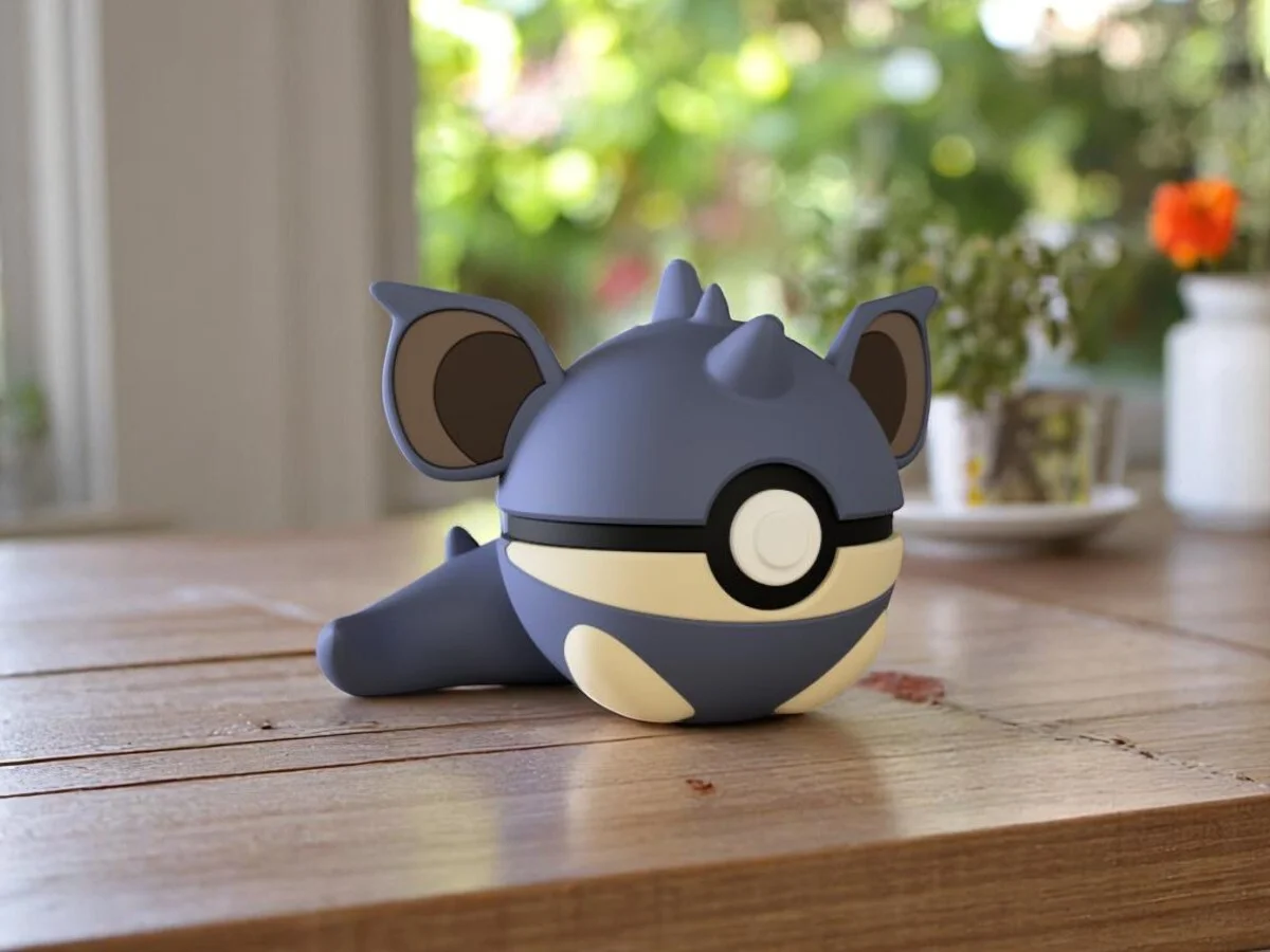 pokeball Nidoqueen