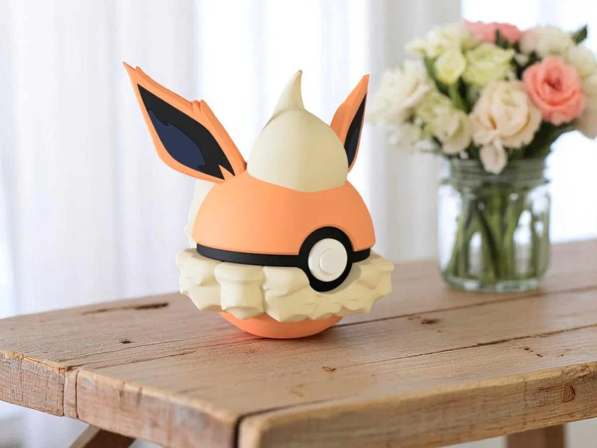 pokeball Pyroli